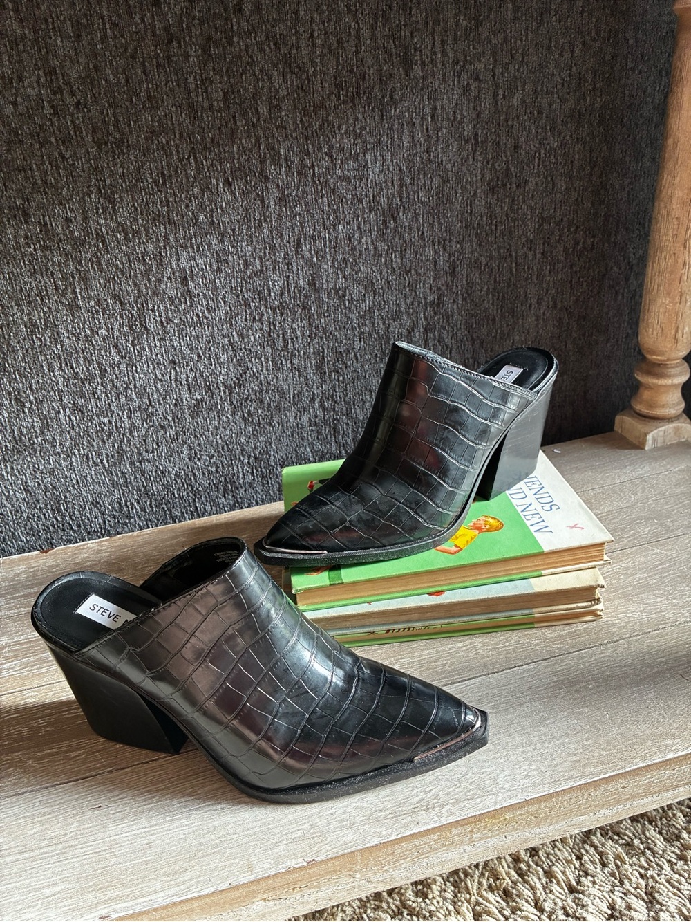 Steve Madden Black Croc-Embossed Pointed Toe Mules With Metallic Accent